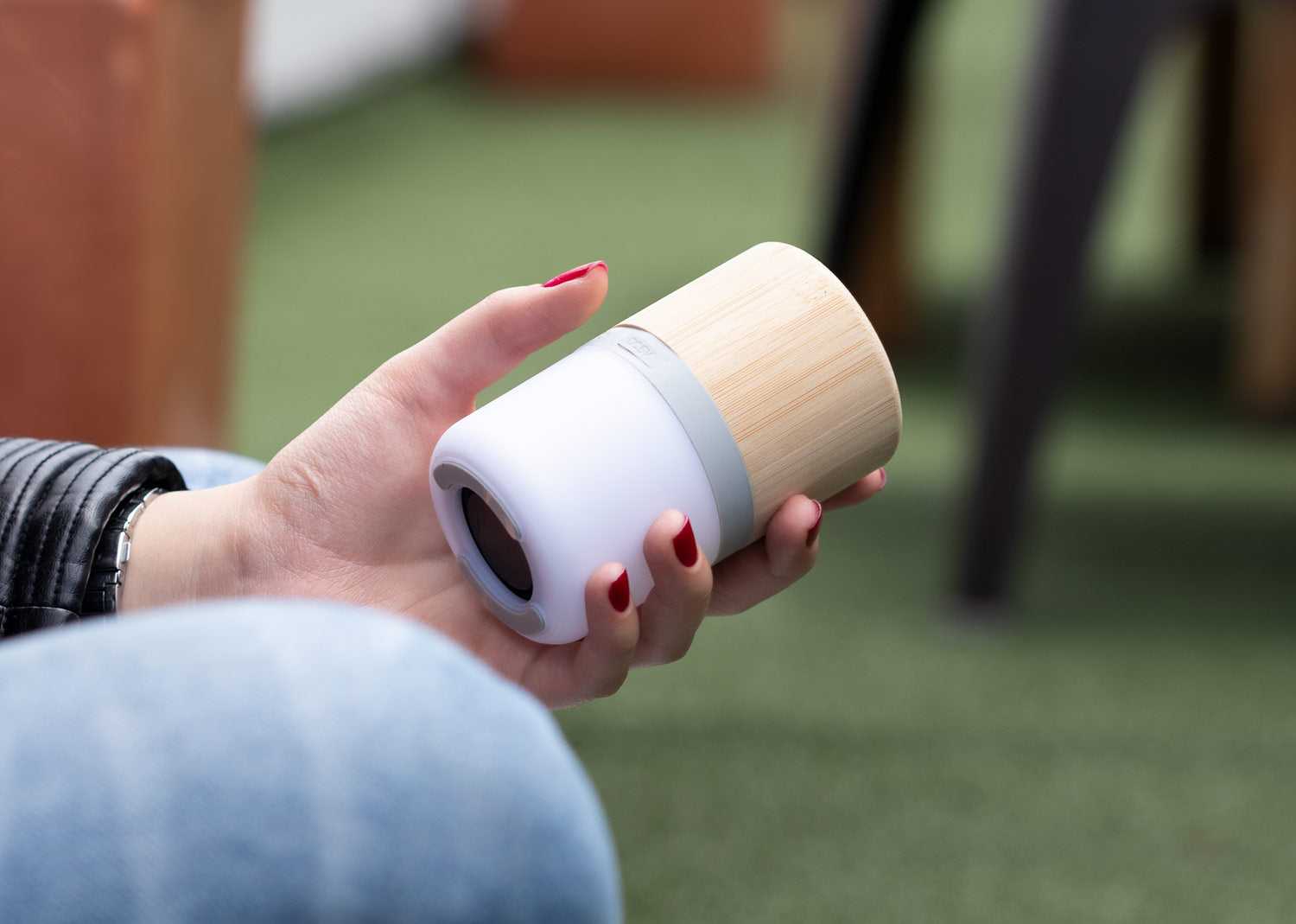 Parlante Bambú Bluetooth LED